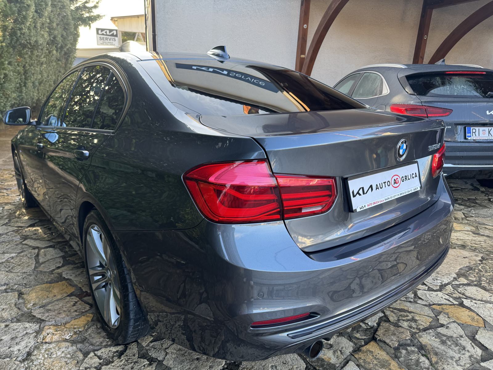 BMW Serija 3 318D-2017 god 110kW GARANCIJA 1.god., fotografija 4