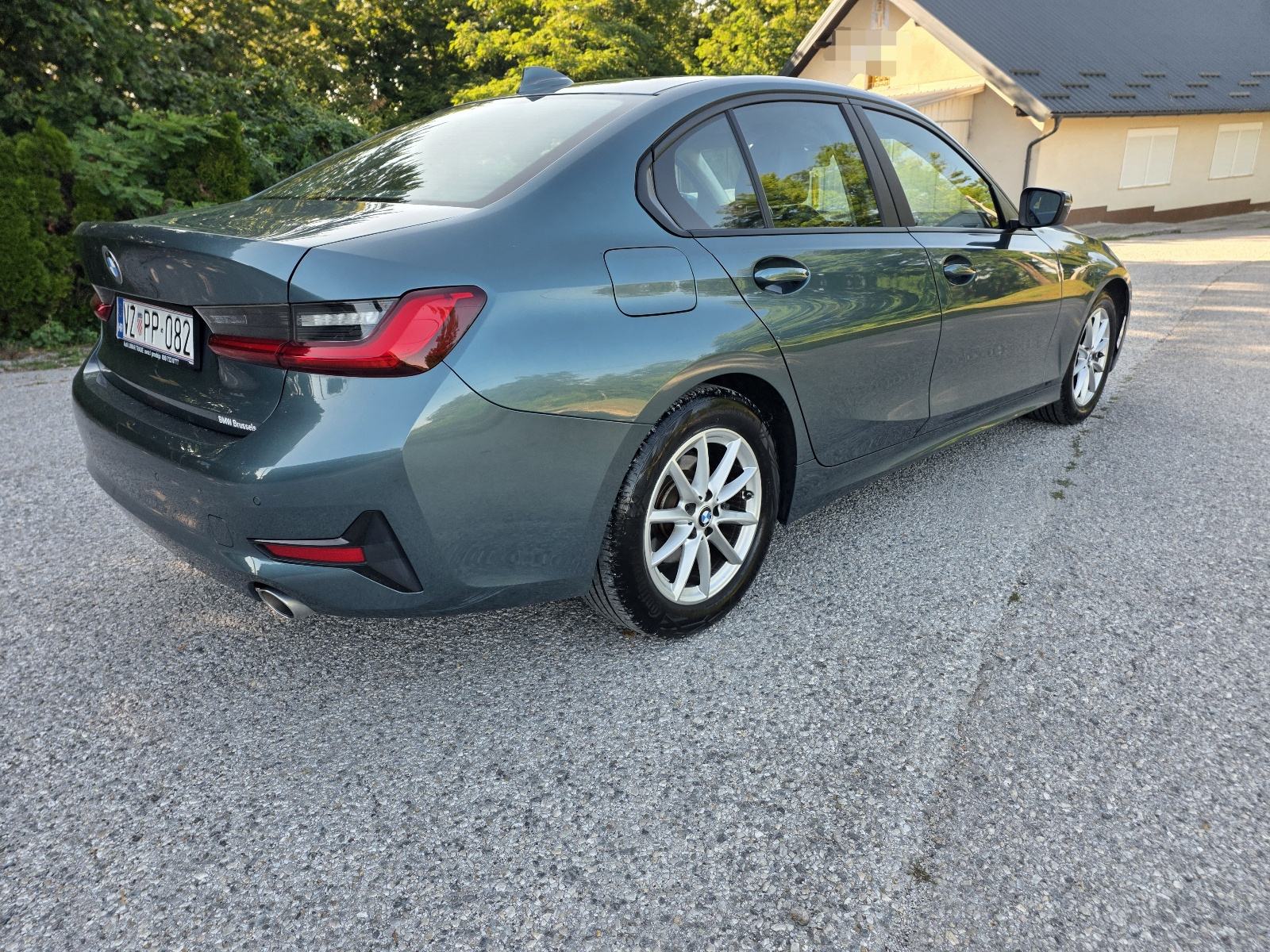 BMW serija 3 318d aut. 2.0 d 150 ks, Led,Pdc,sport sjedala,nema 5%, fotografija 6