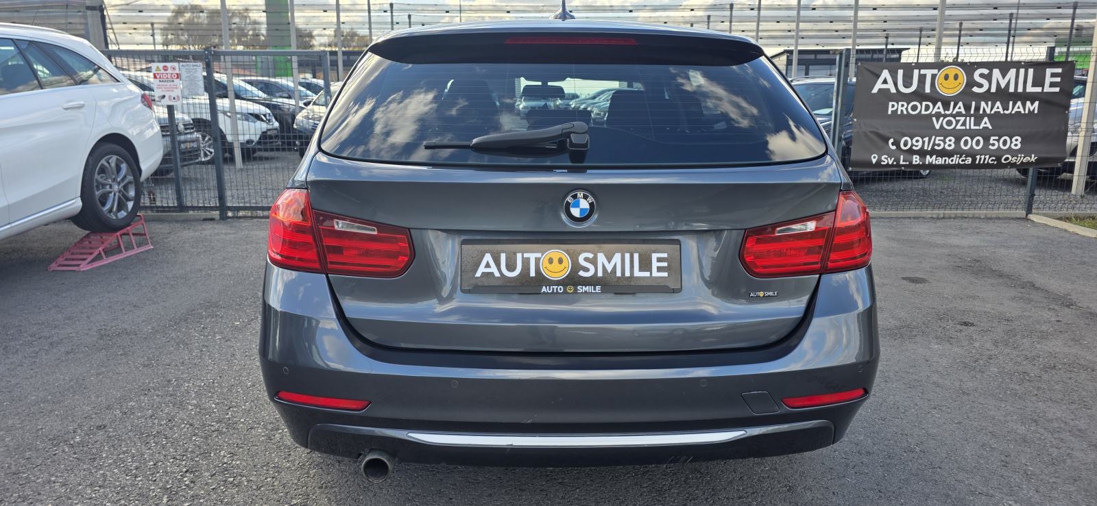 BMW 318d, AUT, BI-XENON, AUT. KLIMA, NAVI, TEMPOMAT, NA IME..., fotografija 7