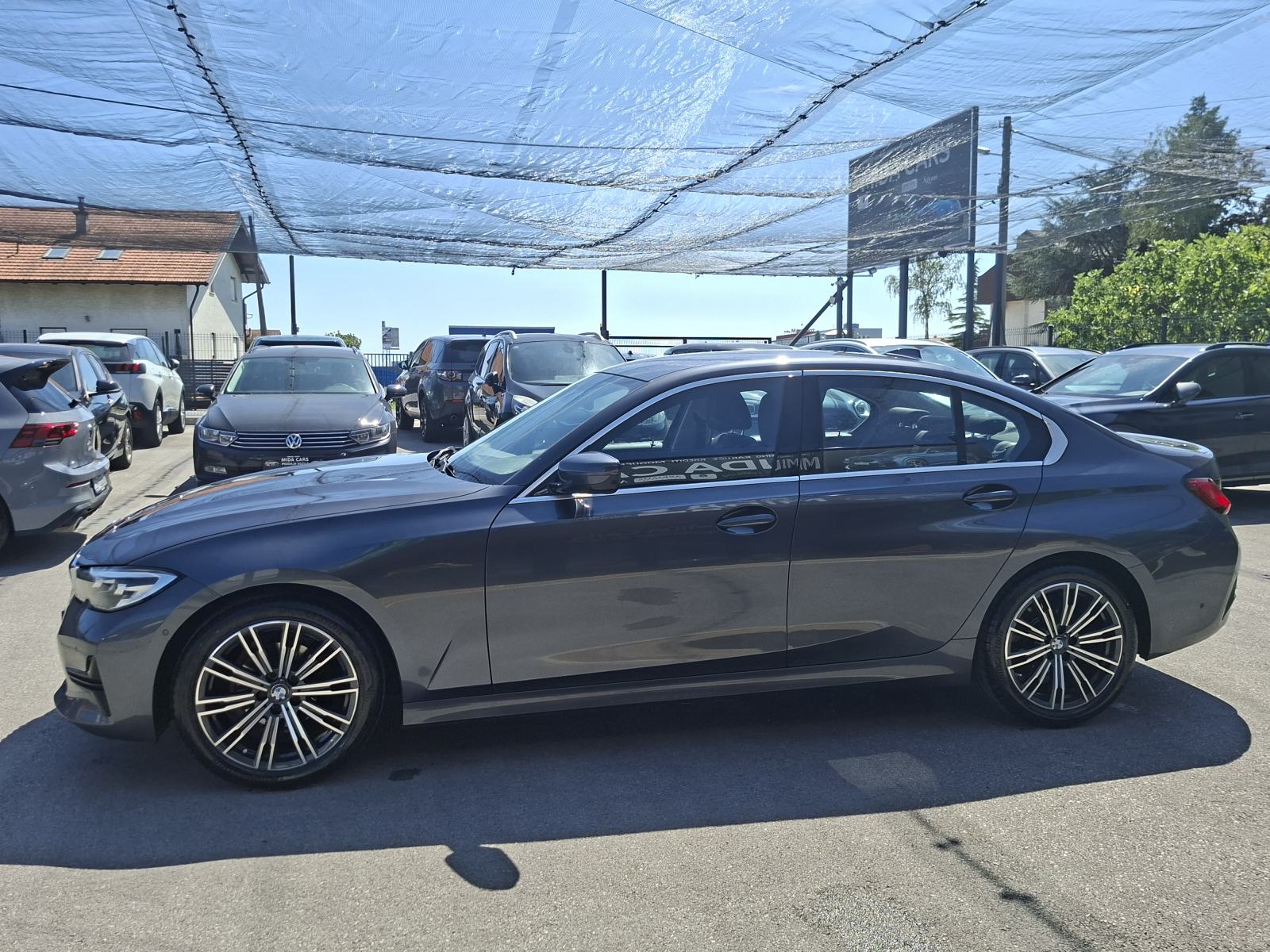 BMW serija 3 318d-AUTOMATIC-KAMERA-VIRTUAL-ALU 18-PDV-REG 1GOD, fotografija 12