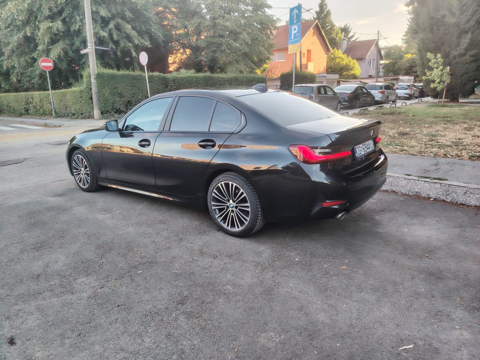 BMW serija 3 318d automatik+BMW servisna, fotografija 6