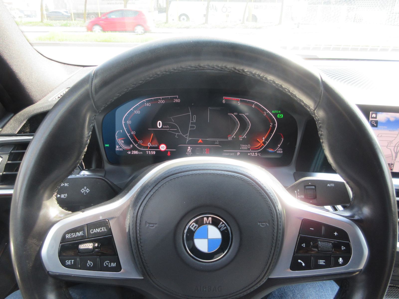 BMW serija 3 318d,Automatik,M-Paket,Led,Virtual,Navi,Toop Stanje,., fotografija 9