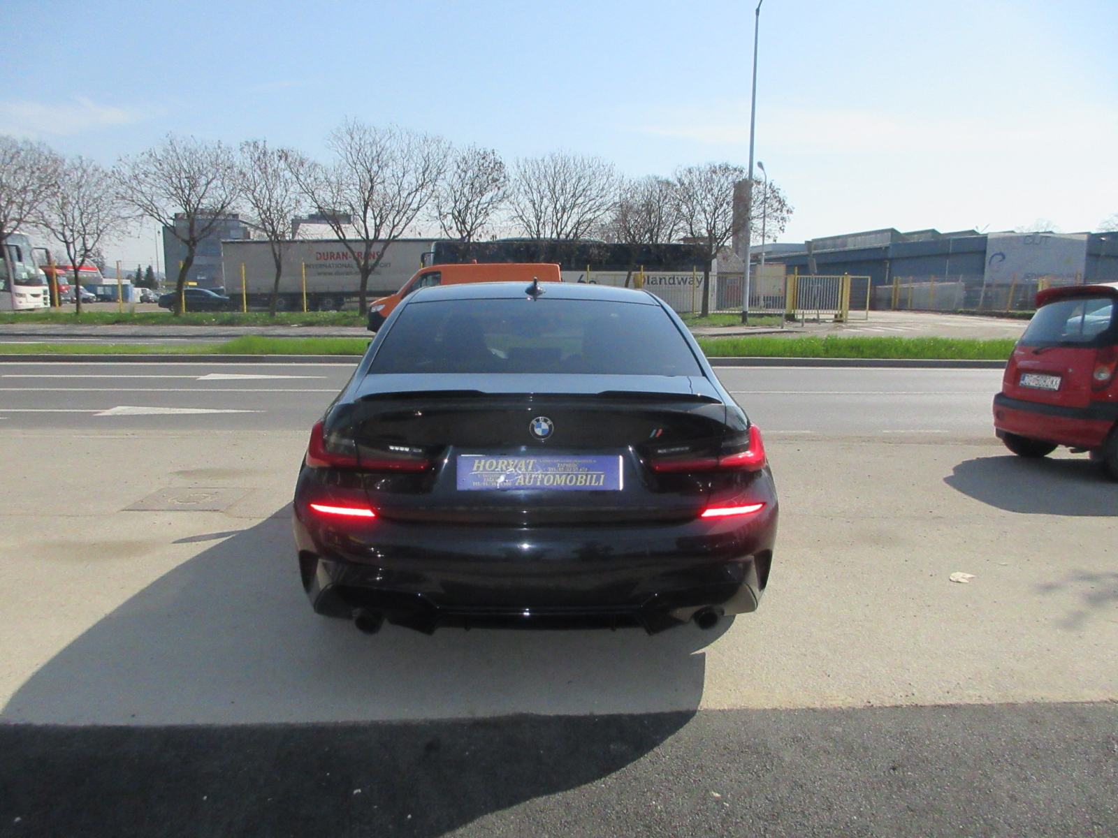 BMW serija 3 318d,Automatik,M-Paket,Led,Virtual,Navi,Toop Stanje,., fotografija 5