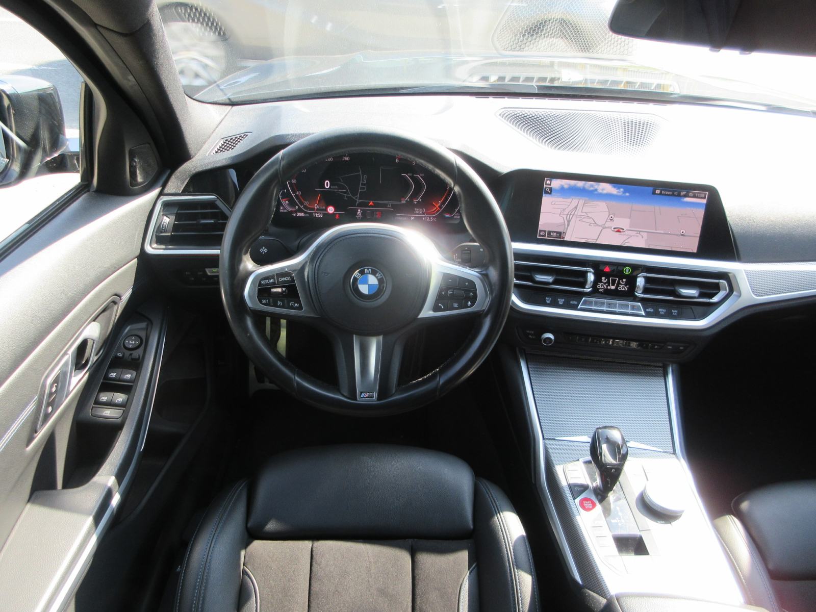 BMW serija 3 318d,Automatik,M-Paket,Led,Virtual,Navi,Toop Stanje,., fotografija 7