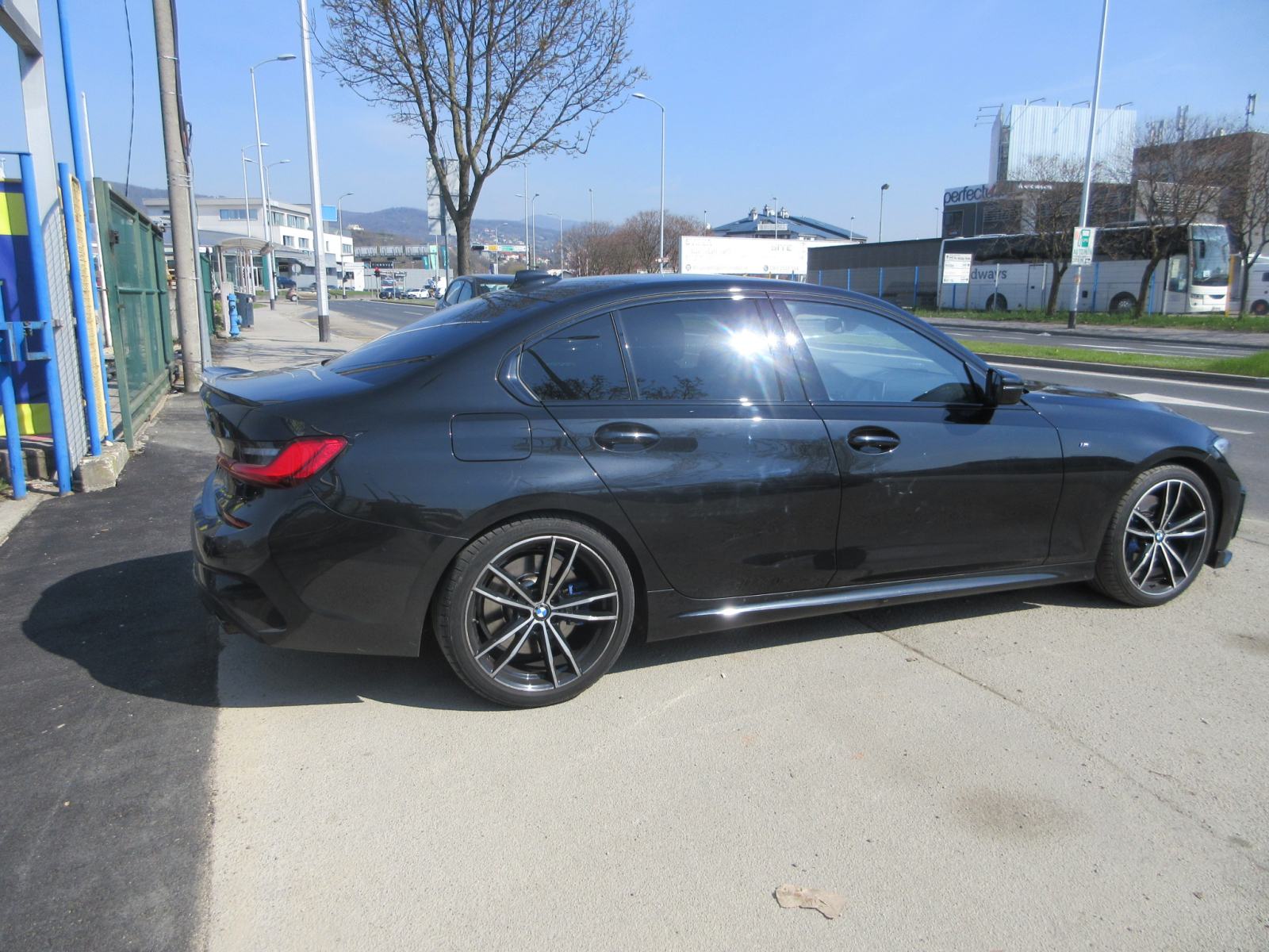BMW serija 3 318d,Automatik,M-Paket,Led,Virtual,Navi,Toop Stanje,., fotografija 4