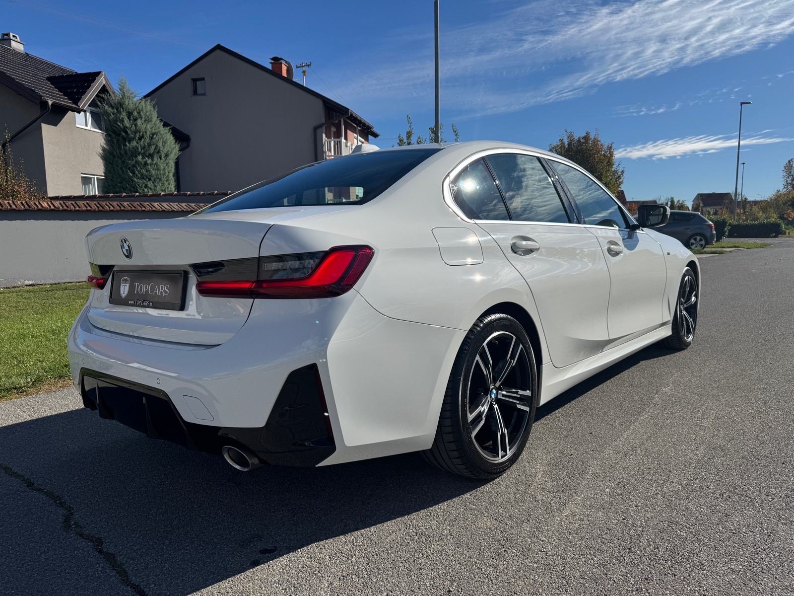 BMW serija 3 318d automatik M-paket, Registriran, fotografija 5