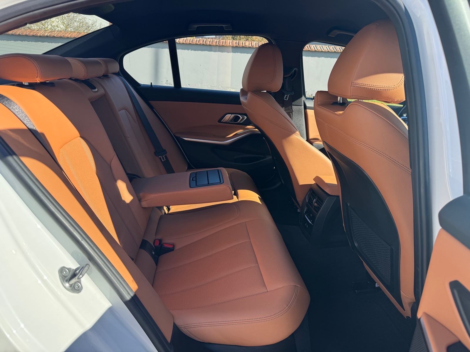 BMW serija 3 318d automatik M-paket, Registriran, fotografija 15
