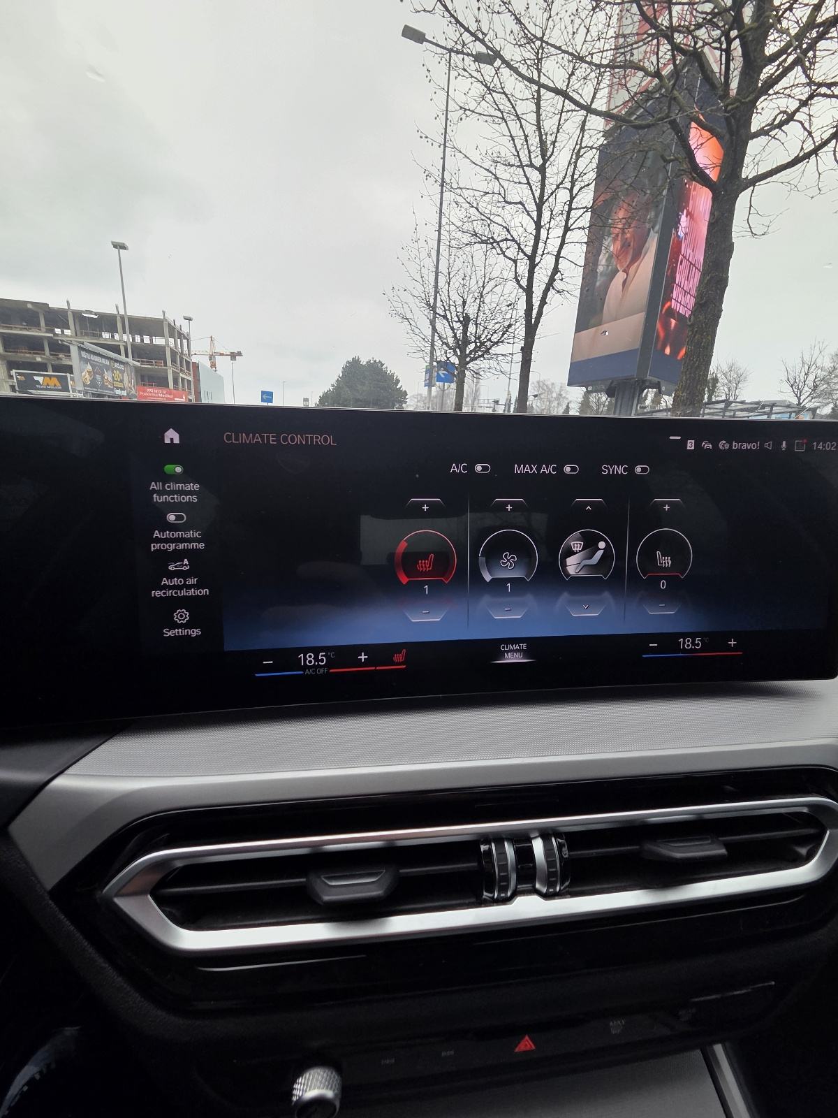 BMW serija 3 318D automatik, fotografija 11