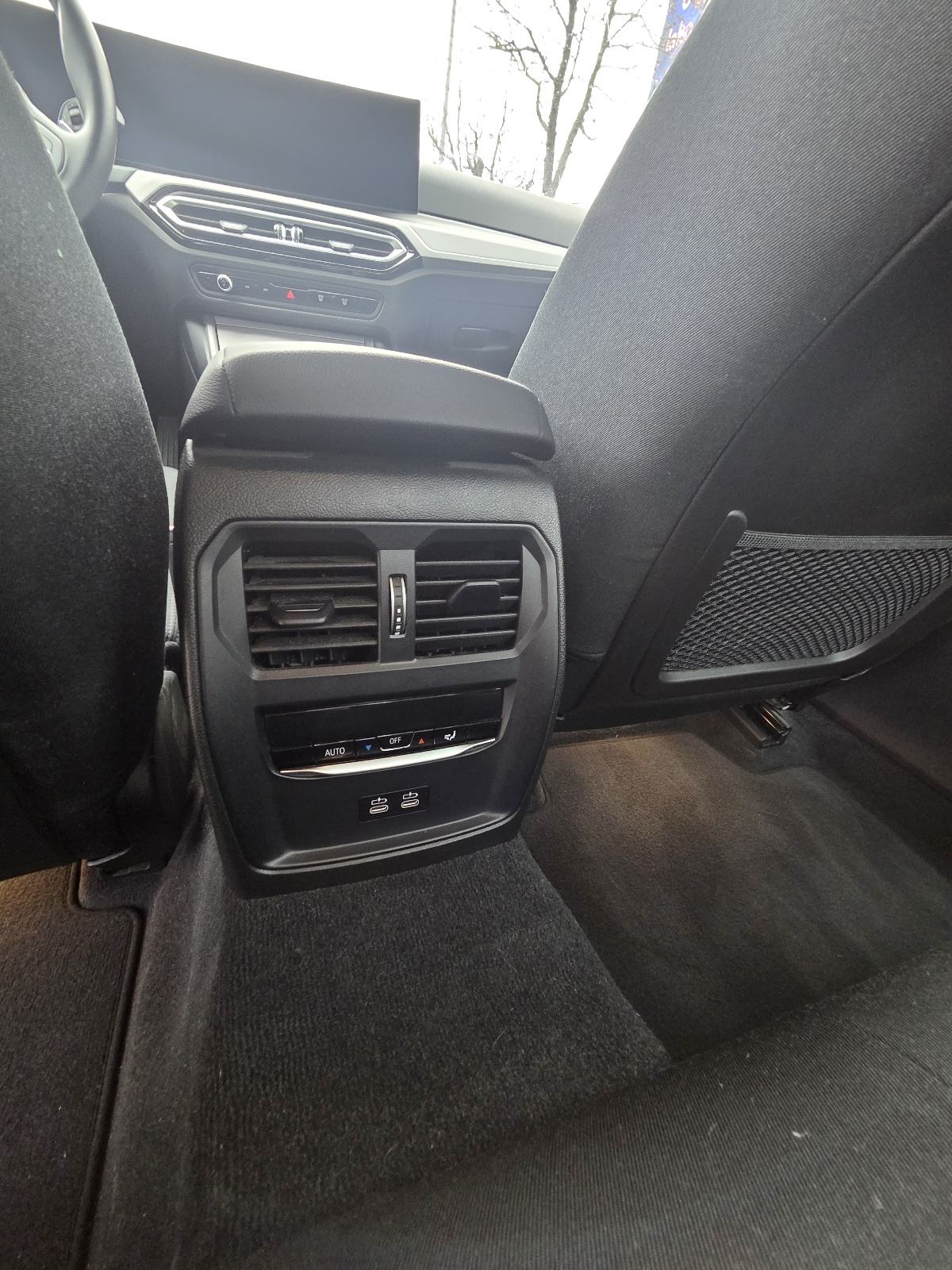 BMW serija 3 318D automatik, fotografija 12