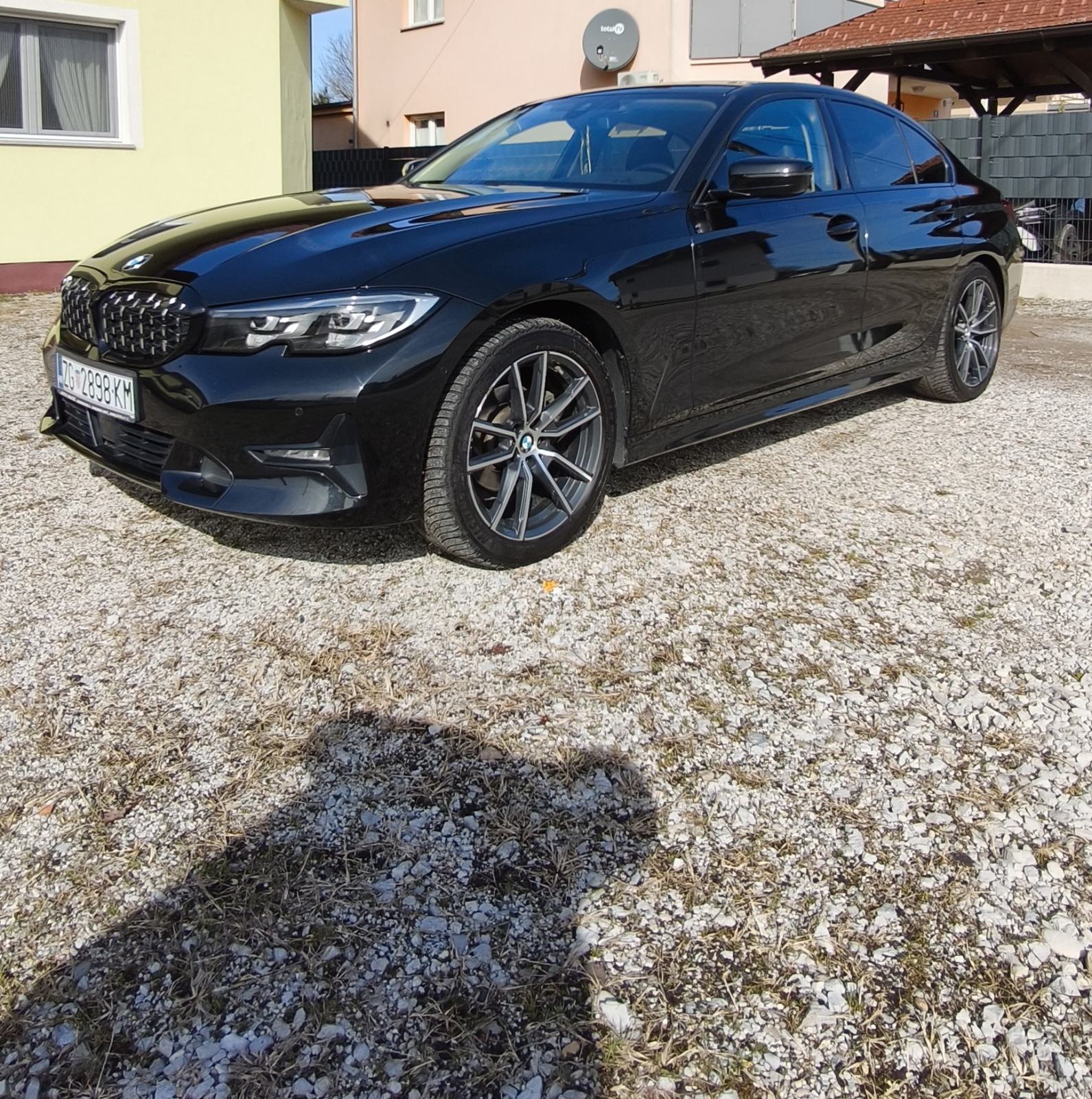 BMW serija 3 318d automatik, fotografija 4