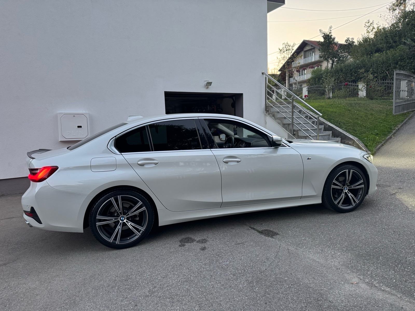 BMW serija 3 318d automatik, fotografija 5