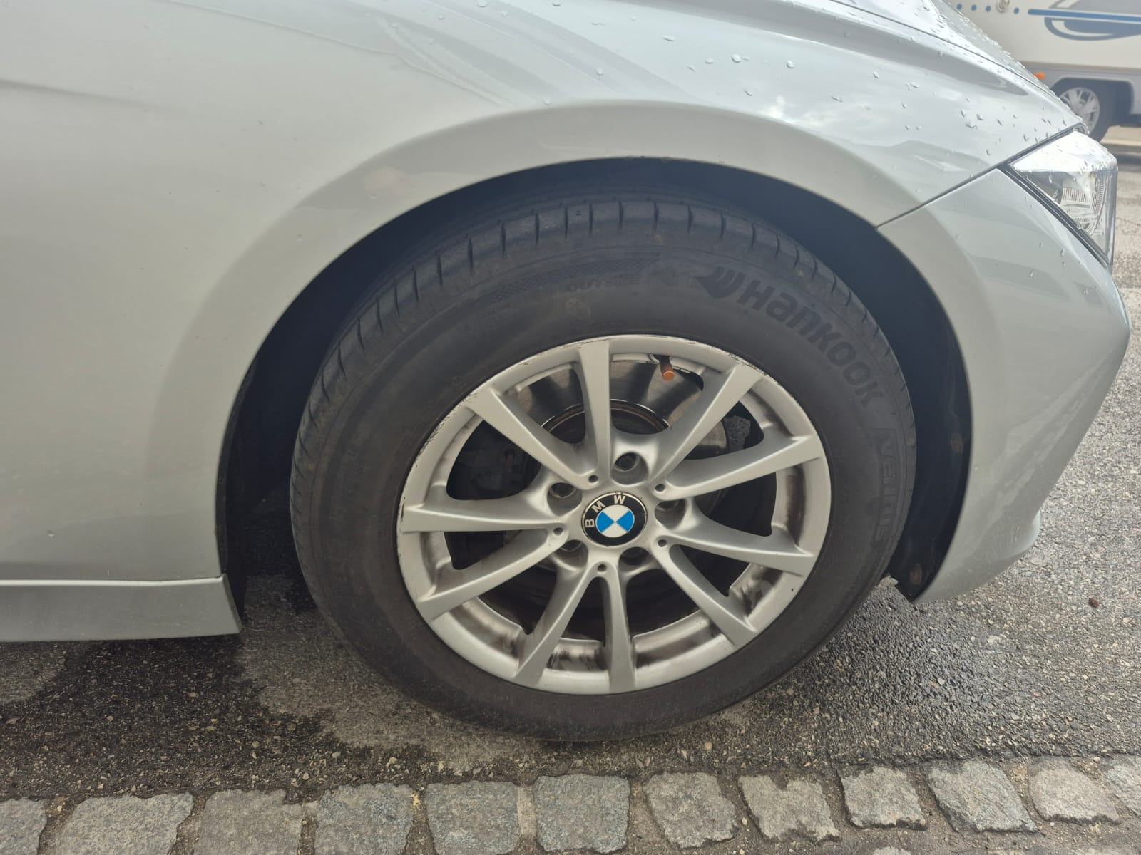 BMW F30 318d Automatik,Skrivena kuka,4dodatne zimske gume,, fotografija 4