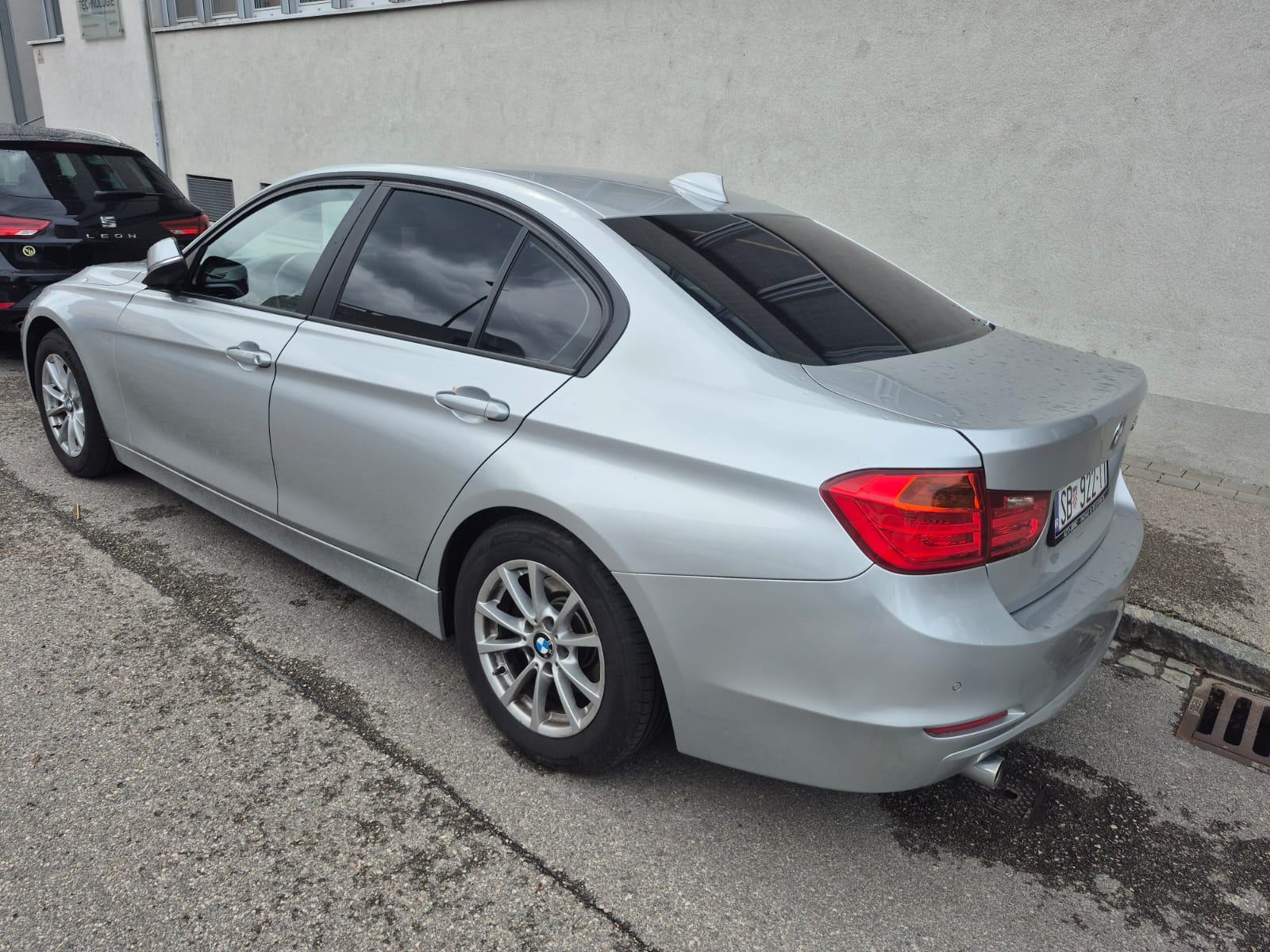BMW F30 318d Automatik,Skrivena kuka,4dodatne zimske gume,, fotografija 5