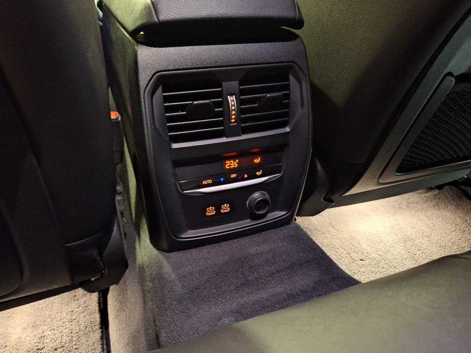 BMW serija 3 318d sport line, pogled izvana - slika 3