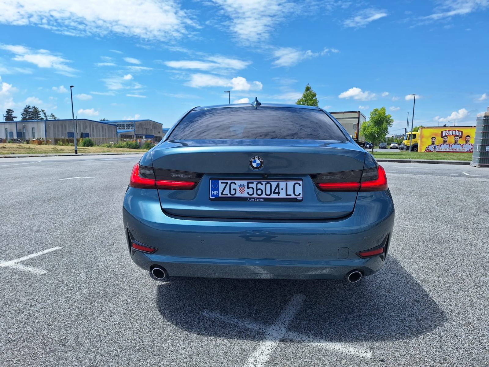BMW serija 3 318d sport line, pogled izvana - slika 4