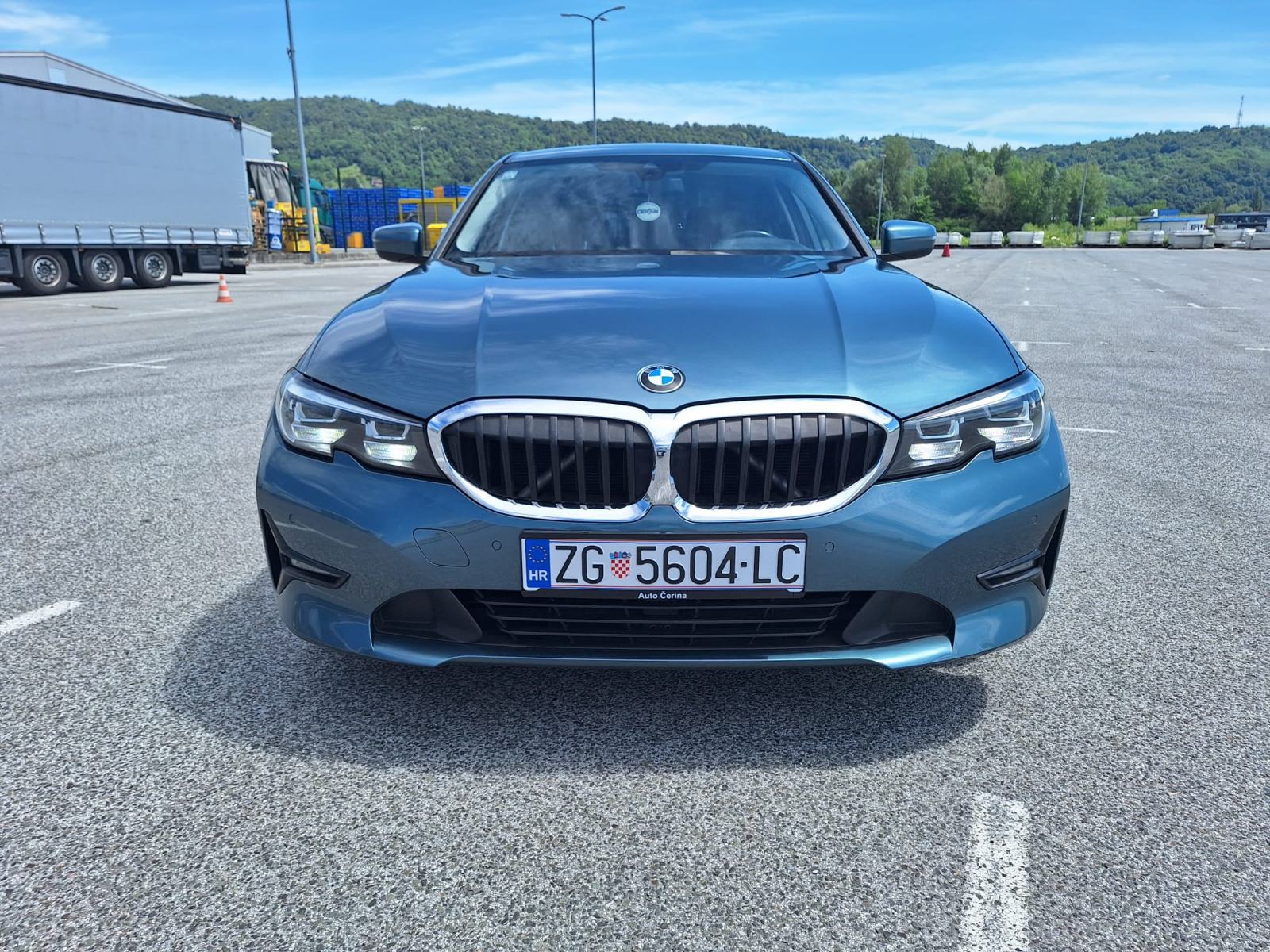 BMW serija 3 318d sport line, fotografija 15
