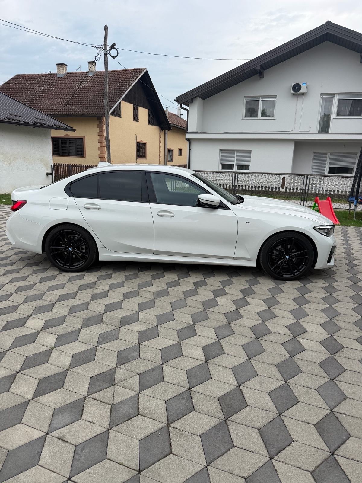 BMW 318d automatik, m paket, fotografija 3