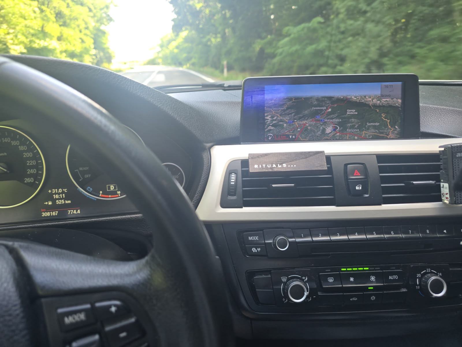 BMW serija 3 318d automatik, fotografija 10