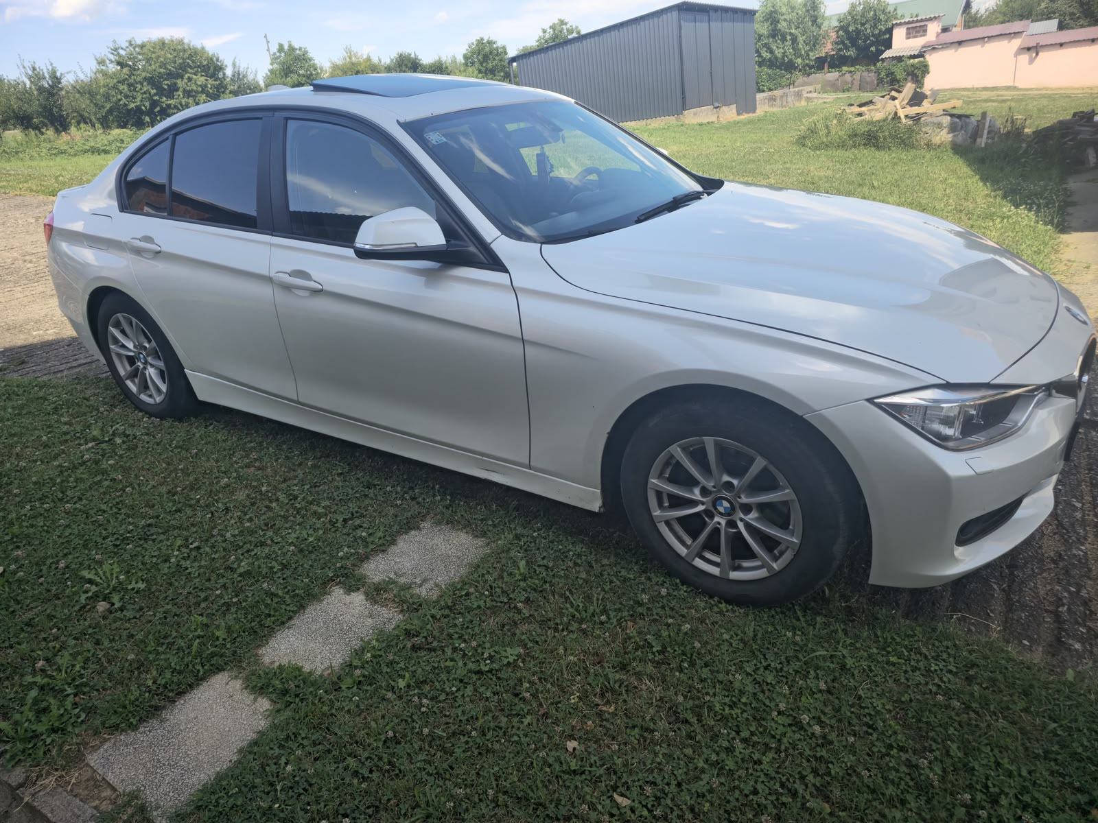 BMW serija 3 318d automatik, fotografija 6
