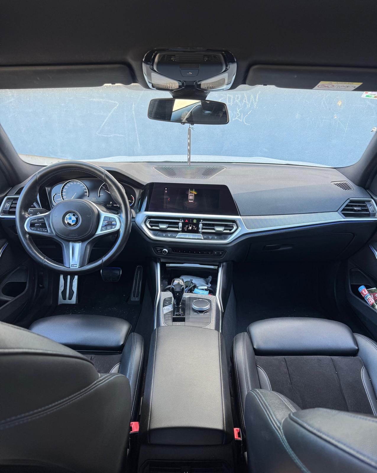 BMW serija 3 318d automatik, fotografija 8