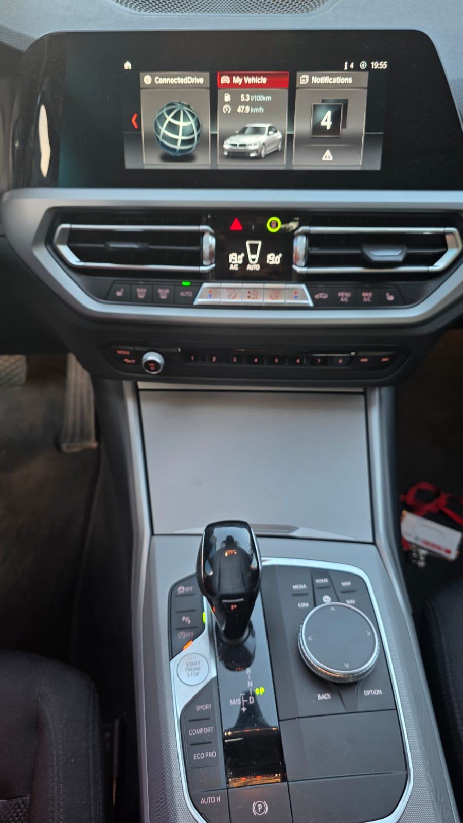 BMW serija 3 318d automatik, fotografija 6