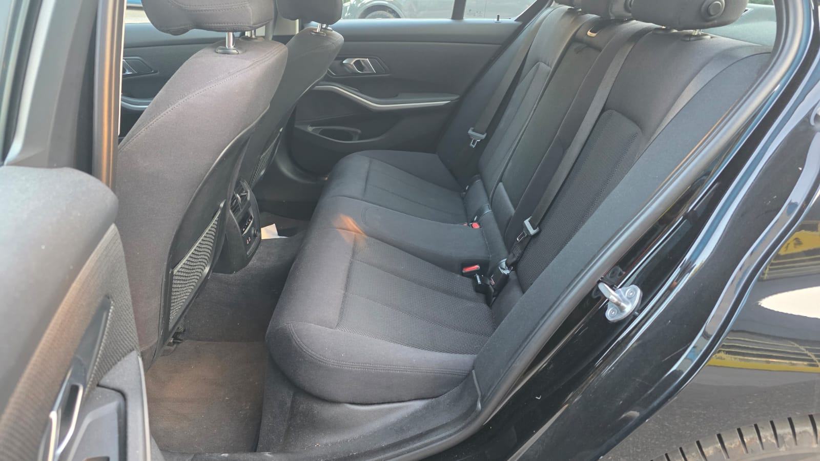 BMW serija 3 318d automatik, fotografija 10