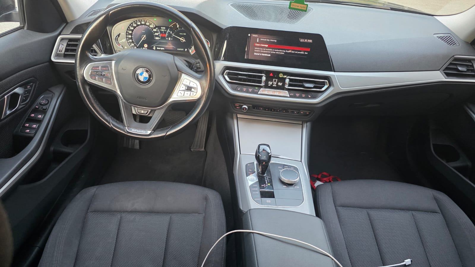 BMW serija 3 318d automatik, fotografija 8