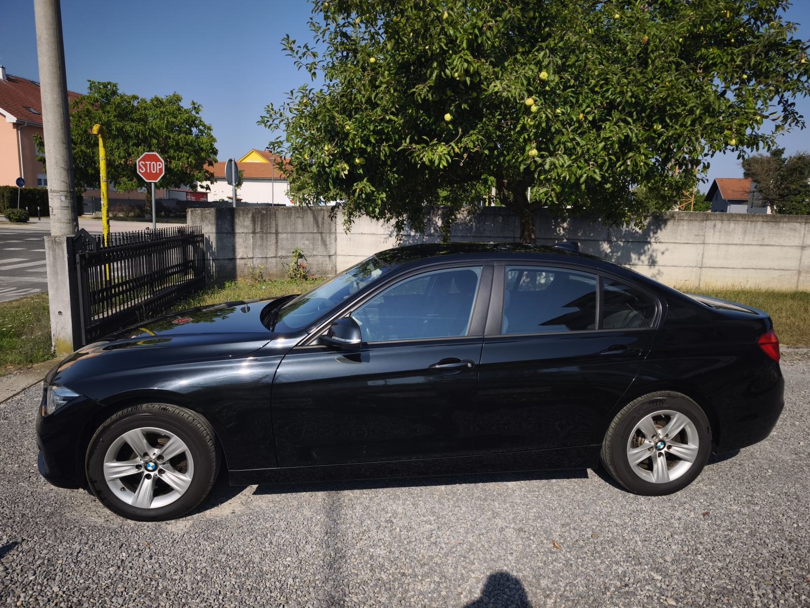 BMW serija 3 318d automatik, fotografija 4