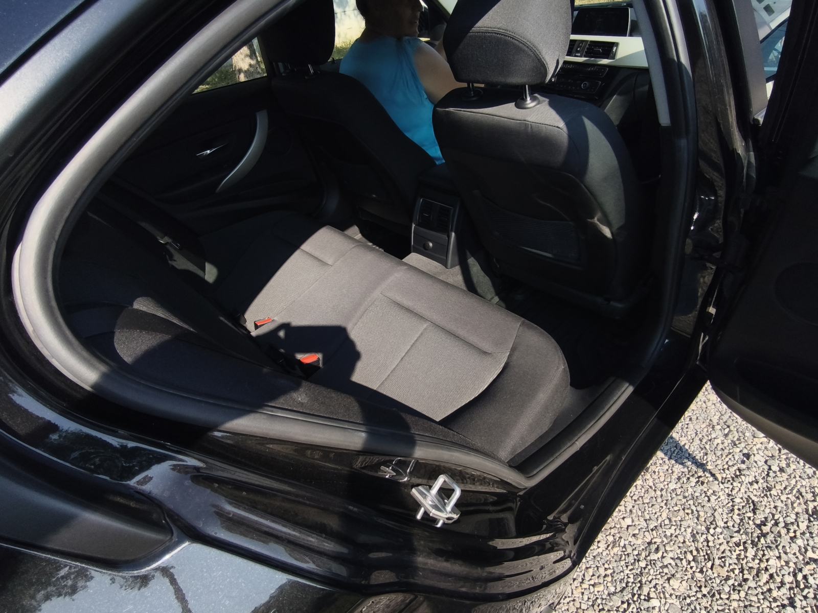 BMW serija 3 318d automatik, fotografija 5