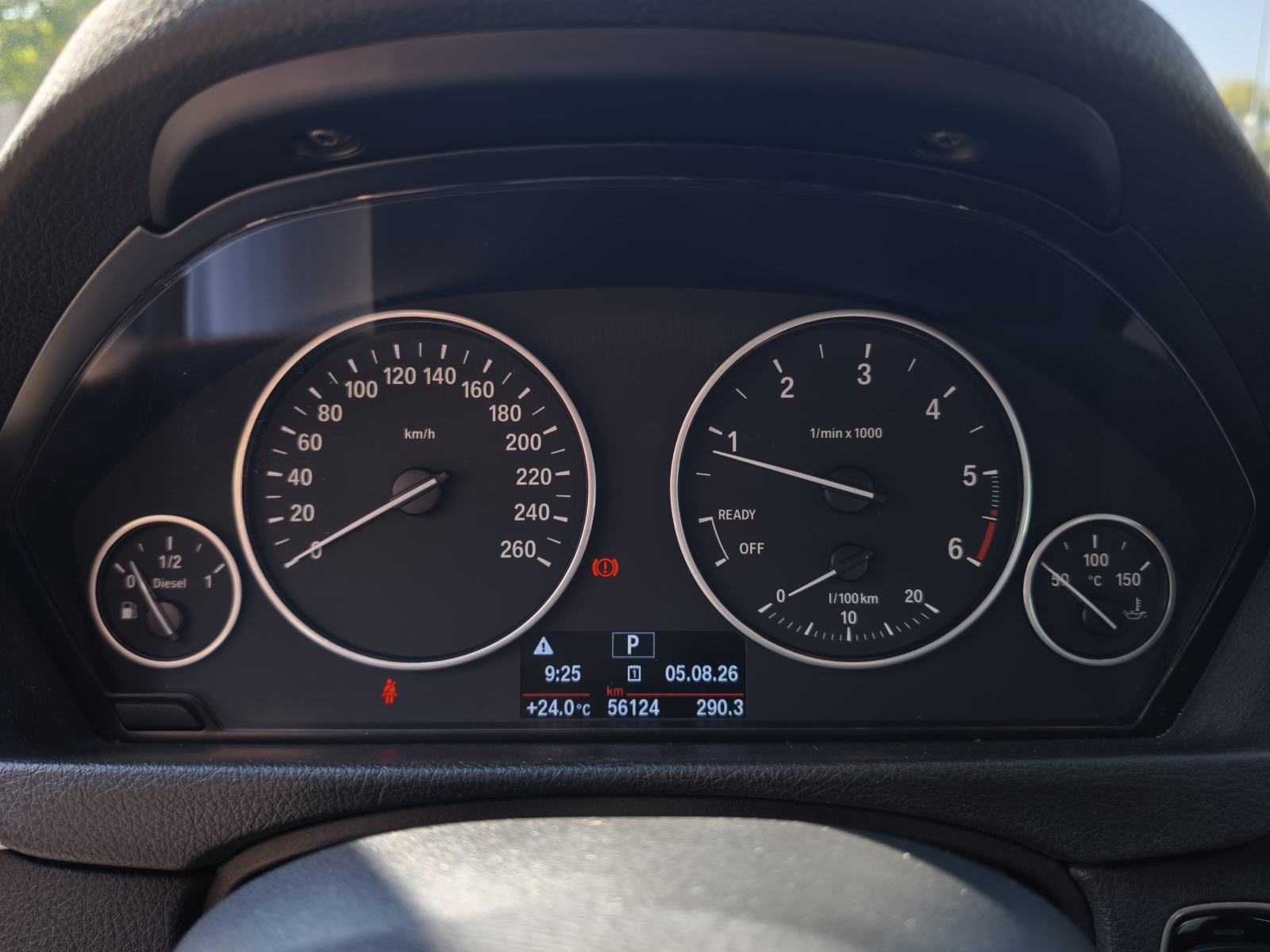 BMW serija 3 318d automatik, fotografija 14