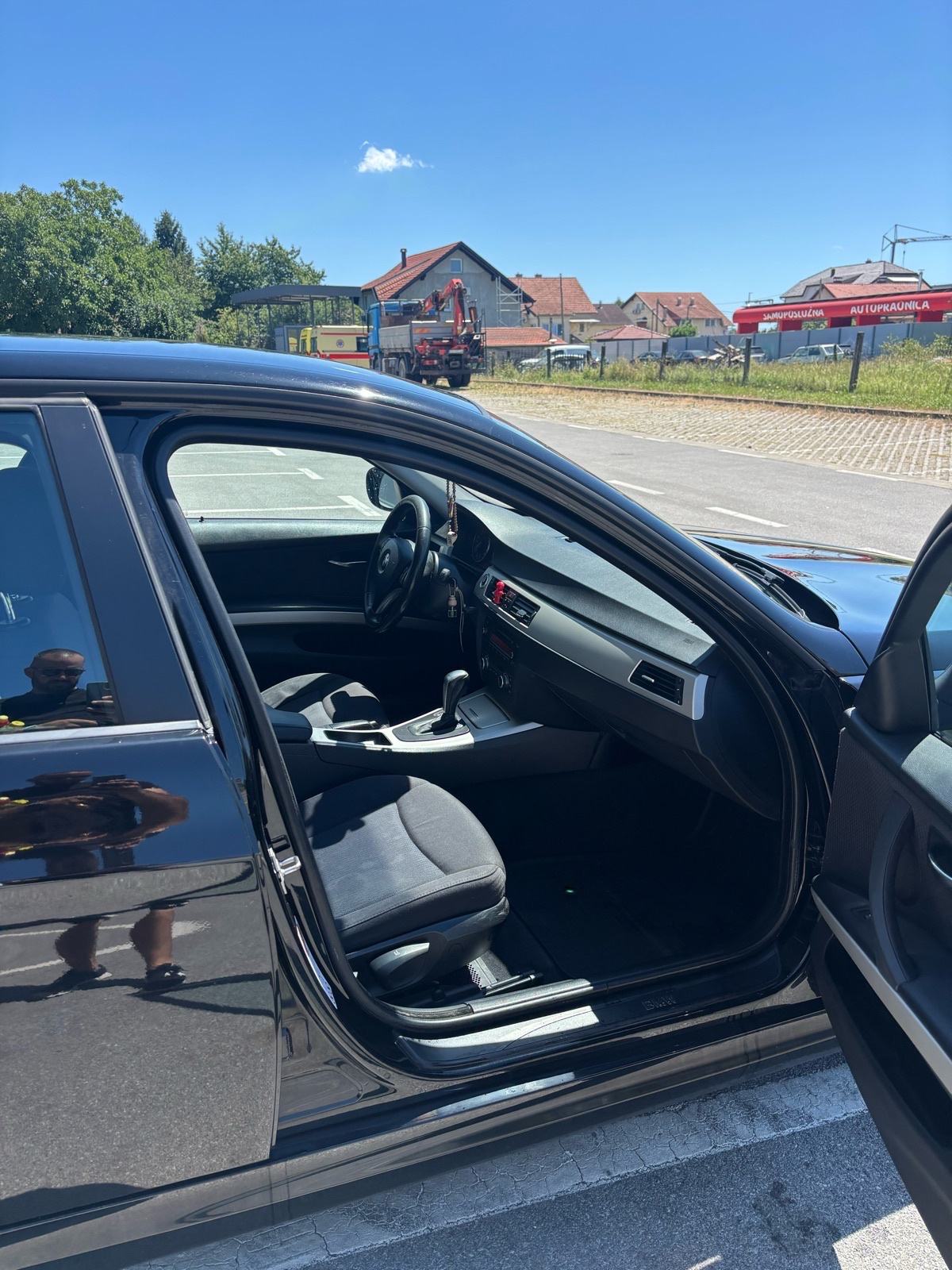 BMW serija 3 318d automatik, fotografija 7