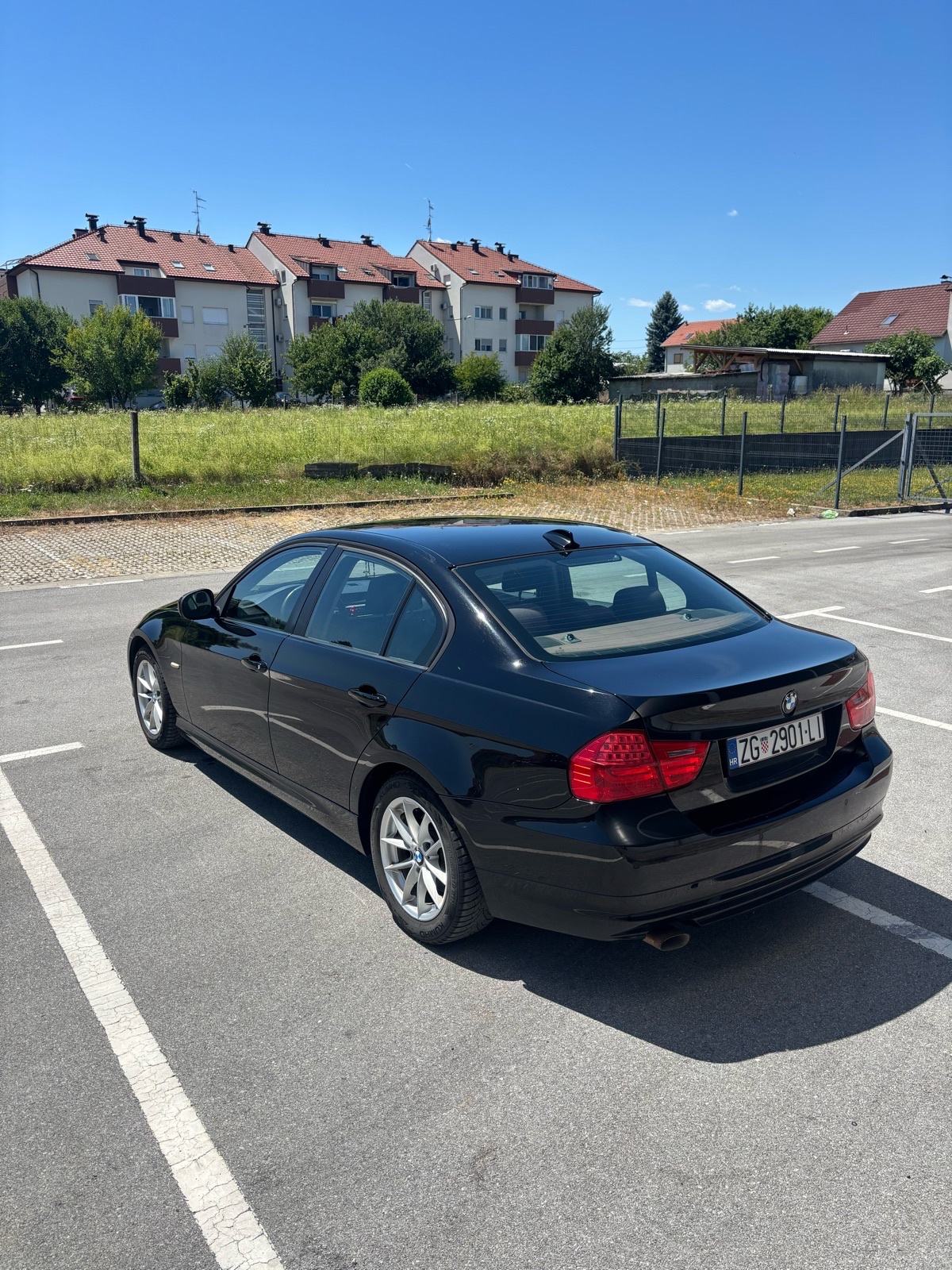 BMW serija 3 318d automatik, fotografija 9