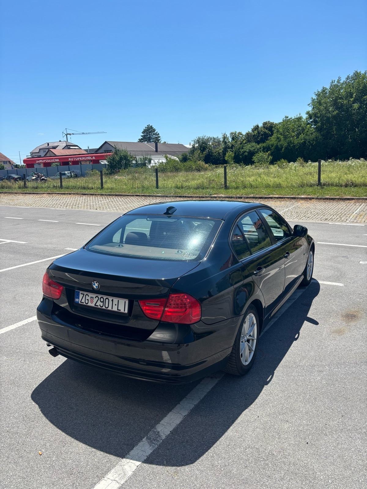 BMW serija 3 318d automatik, fotografija 10