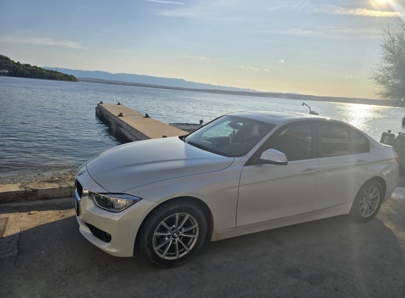 BMW serija 3 318d automatik, fotografija 17