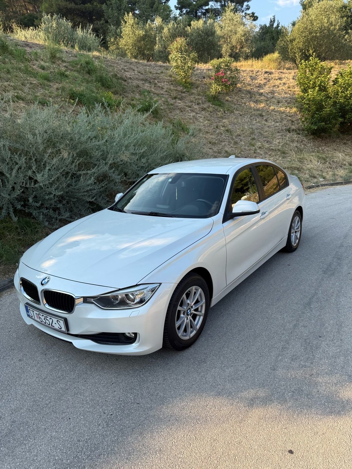 BMW serija 3 318d automatik, pogled izvana - slika 2