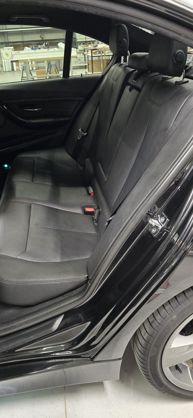 BMW serija 3, fotografija 2