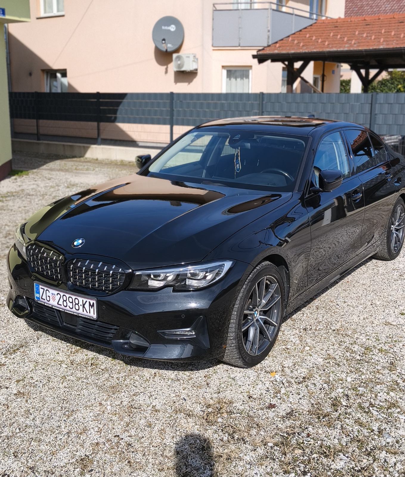 BMW serija 3 318d automatik, fotografija 9