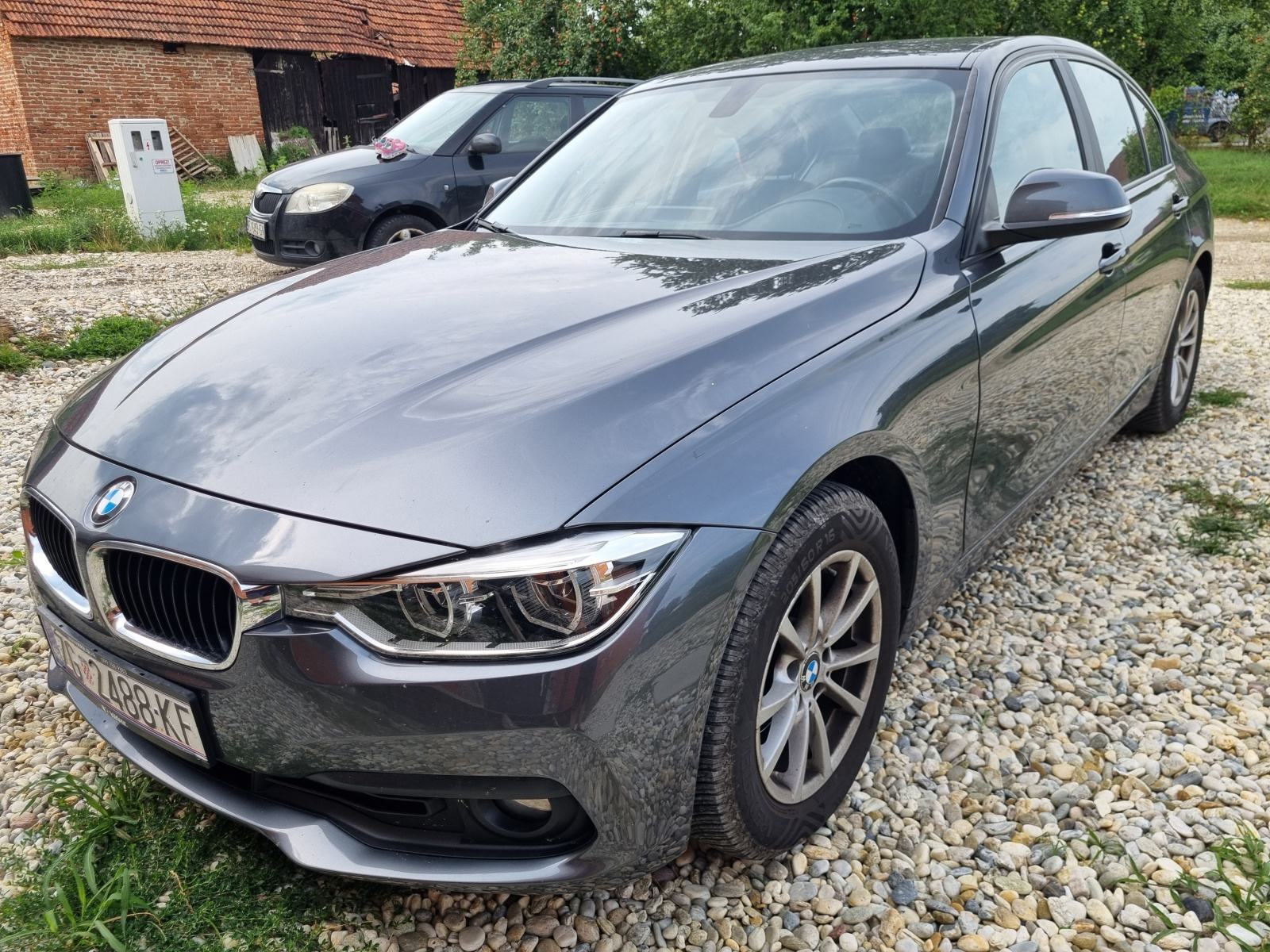 BMW serija 3 318d automatik, pogled izvana - slika 1