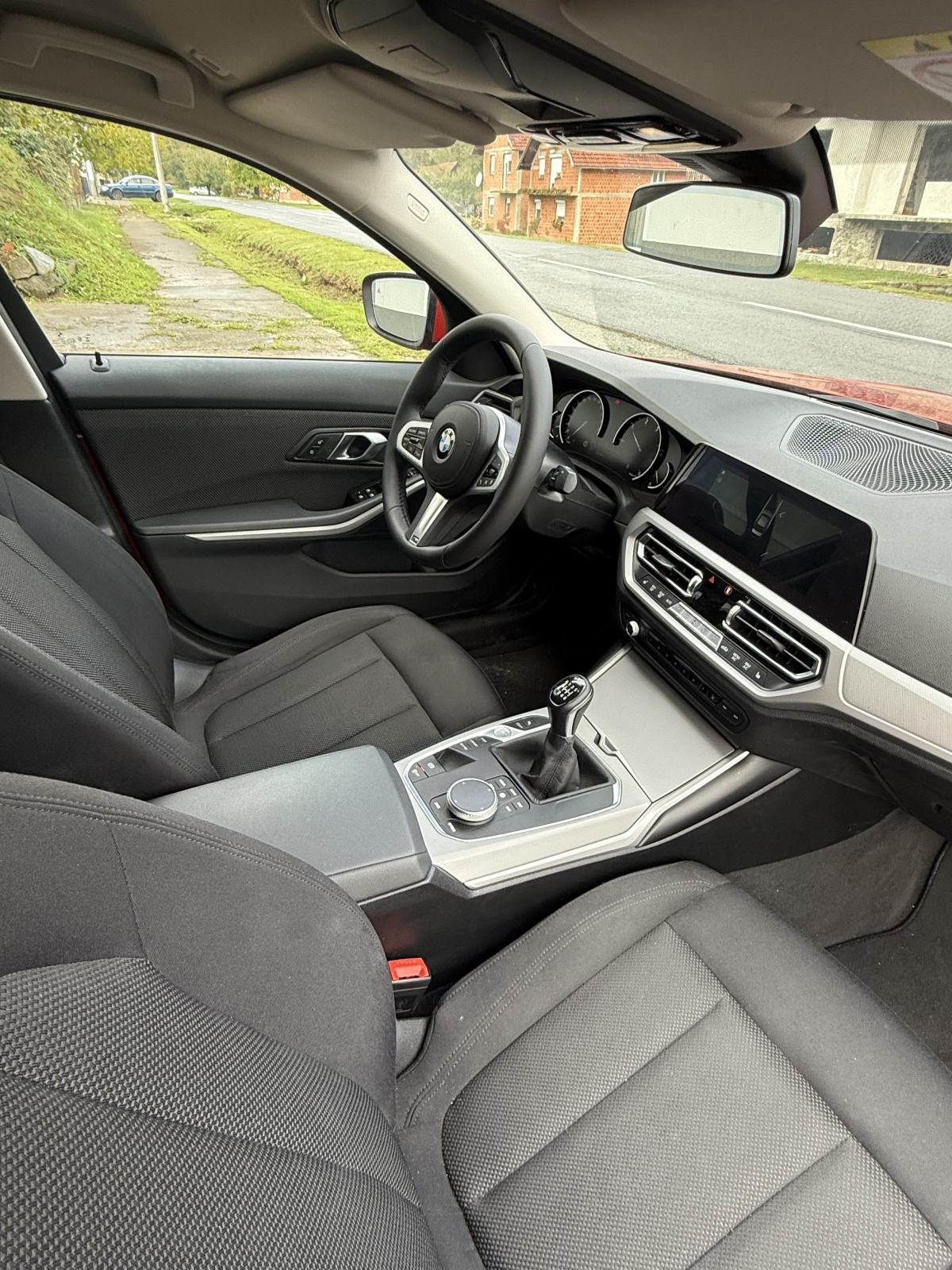 BMW serija 3 318d G20, fotografija 6