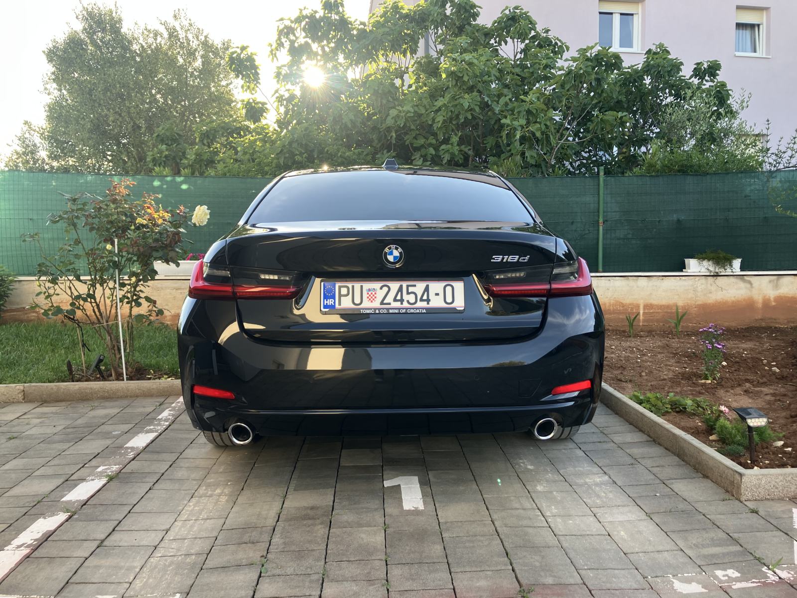 BMW serija 3 318d LCI Mild- hybrid, fotografija 5