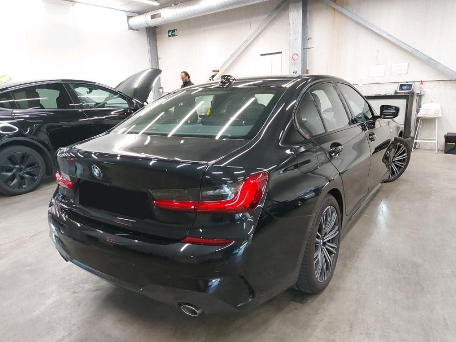 BMW serija 3 318d LEASING BEZ UČEŠĆA I BEZ JAMACA, fotografija 9