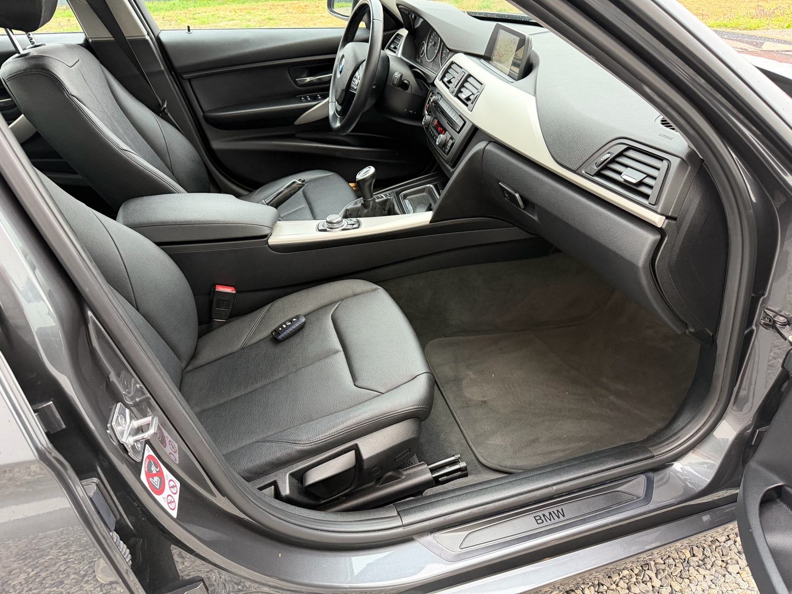 BMW serija 3 318d navigacija, fotografija 14