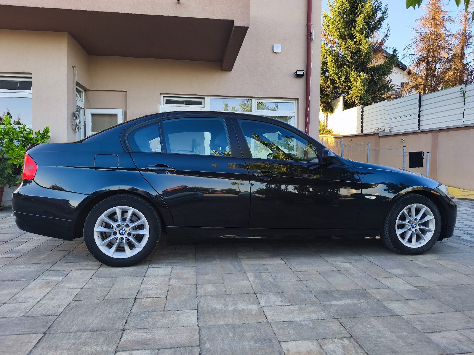 BMW serija 3 318d Prestige, fotografija 9