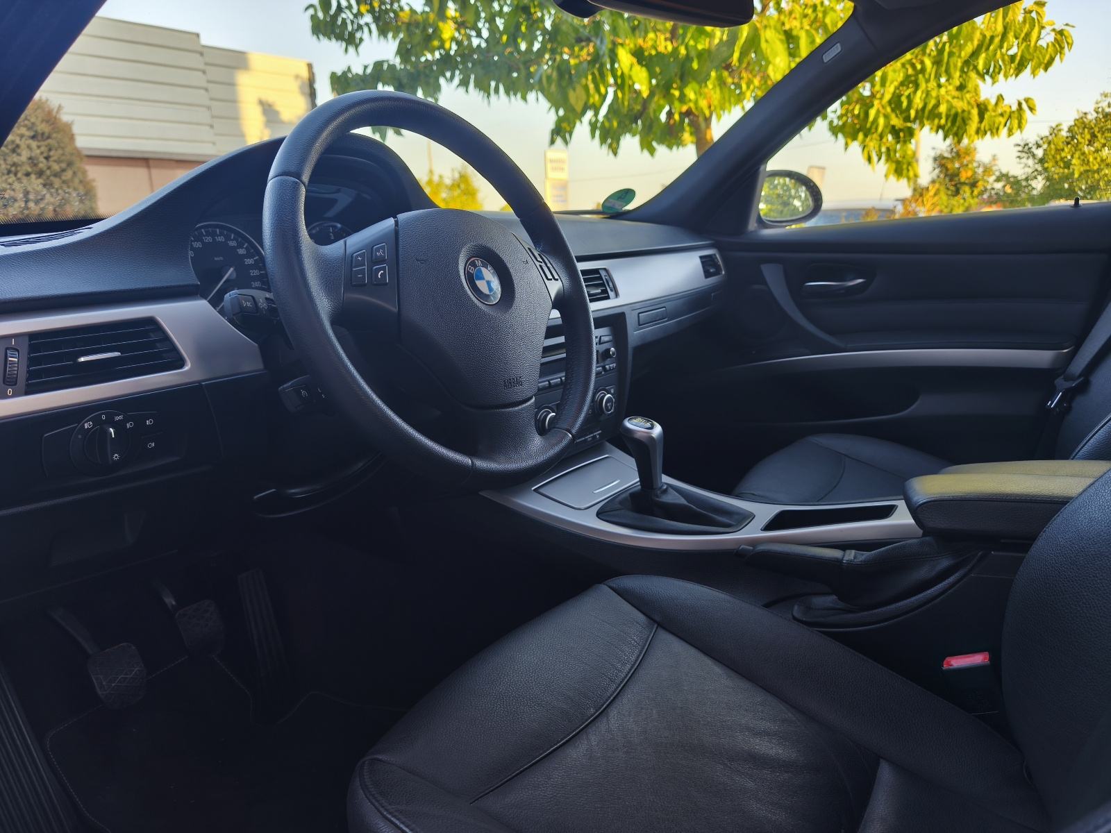 BMW serija 3 318d Prestige, fotografija 6
