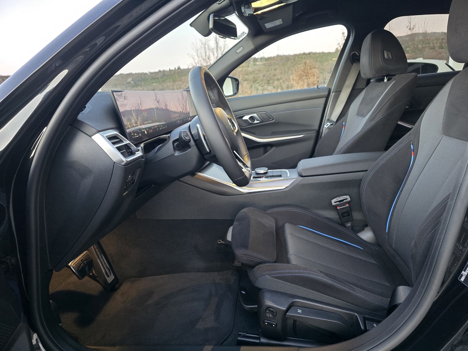 BMW serija 3 M paket ⛔️HR VOZILO⛔️LEASING...⛔️, fotografija 15