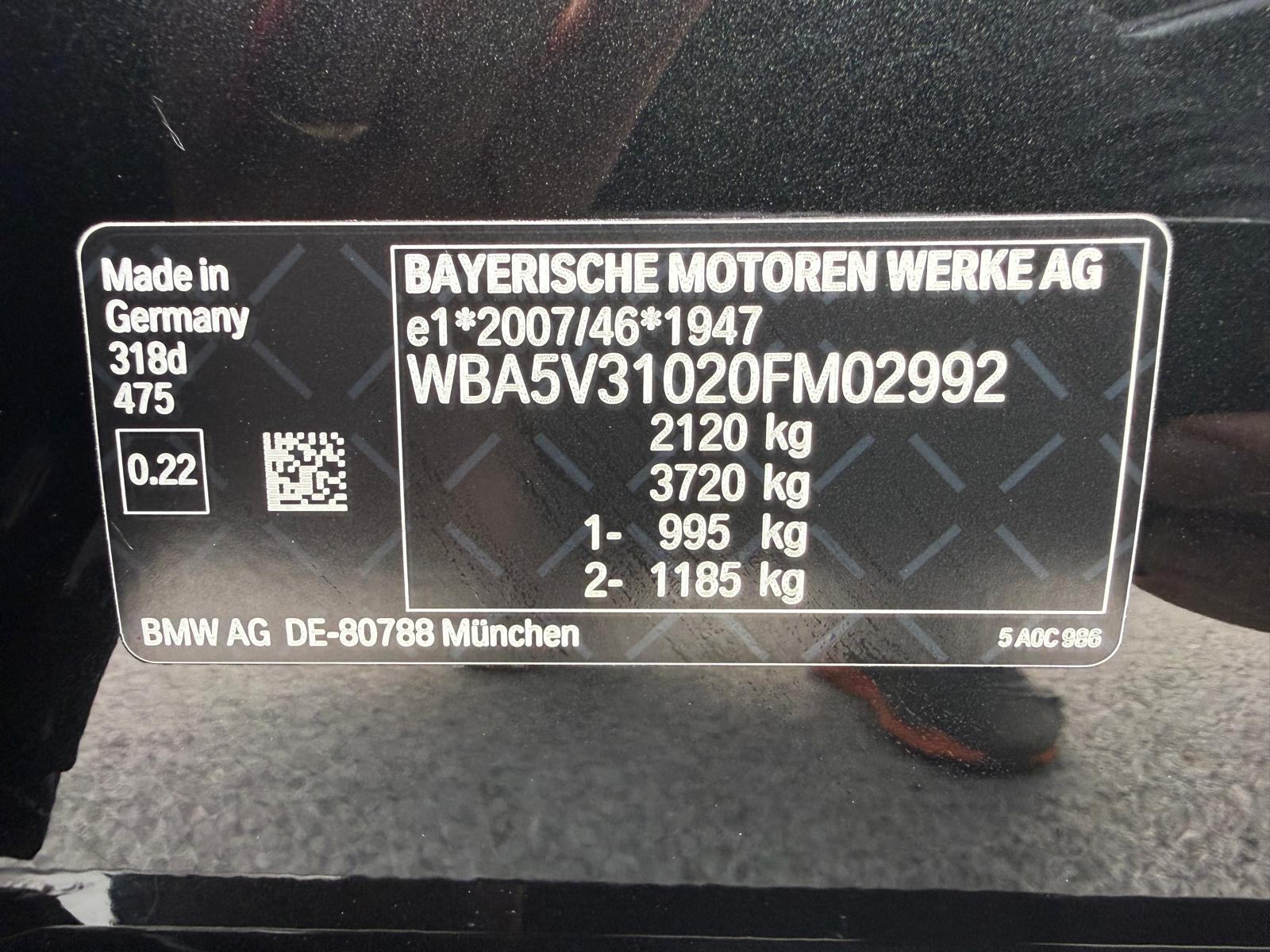 BMW serija 3 318d servis,reg 1 godinu,očuvan,kao nov!, fotografija 19