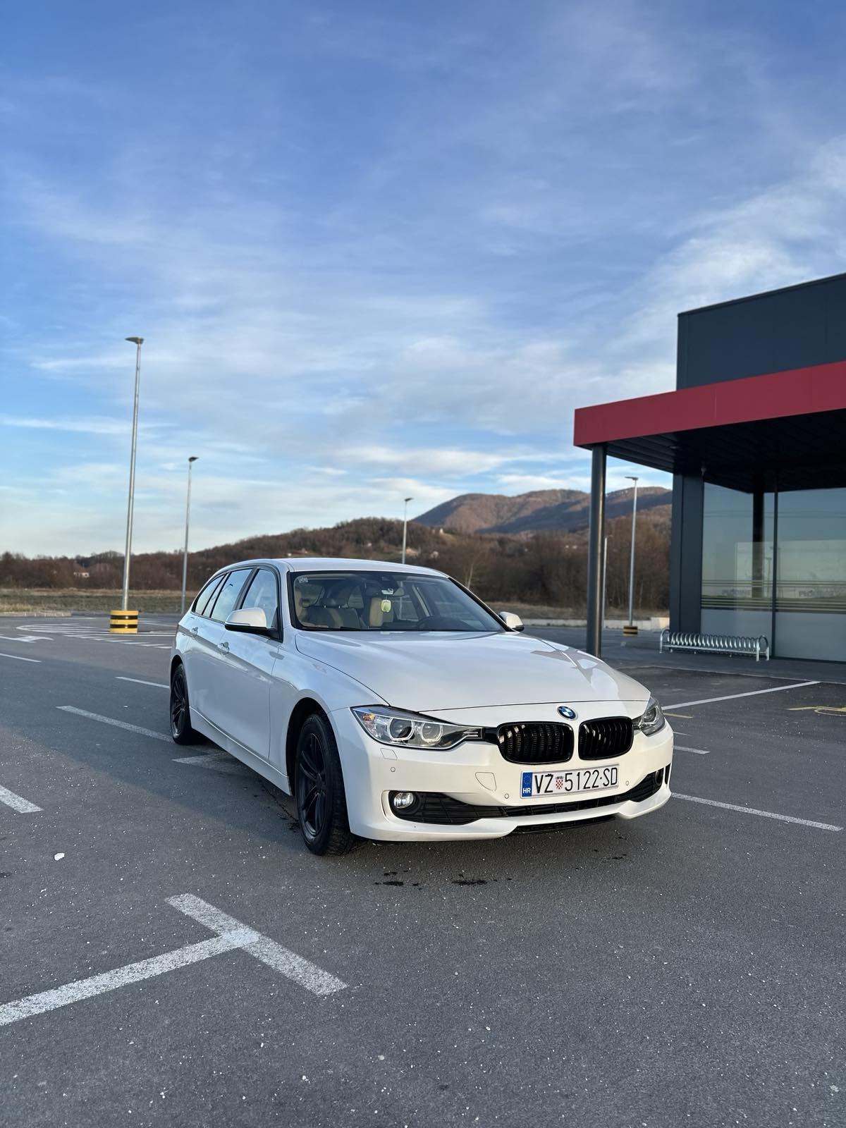 BMW serija 3 320 D, fotografija 5