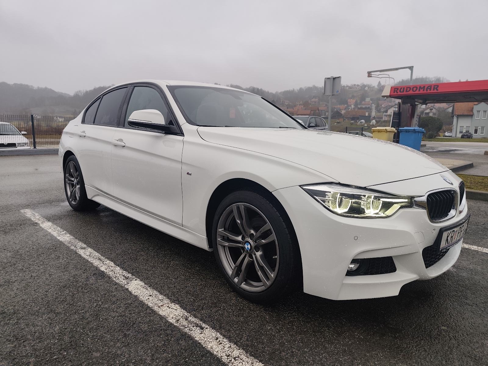 BMW serija 3 318d,150 KS,3xM SPORT PAKET,X DRIVE(4X4),MODEL 2018., fotografija 3