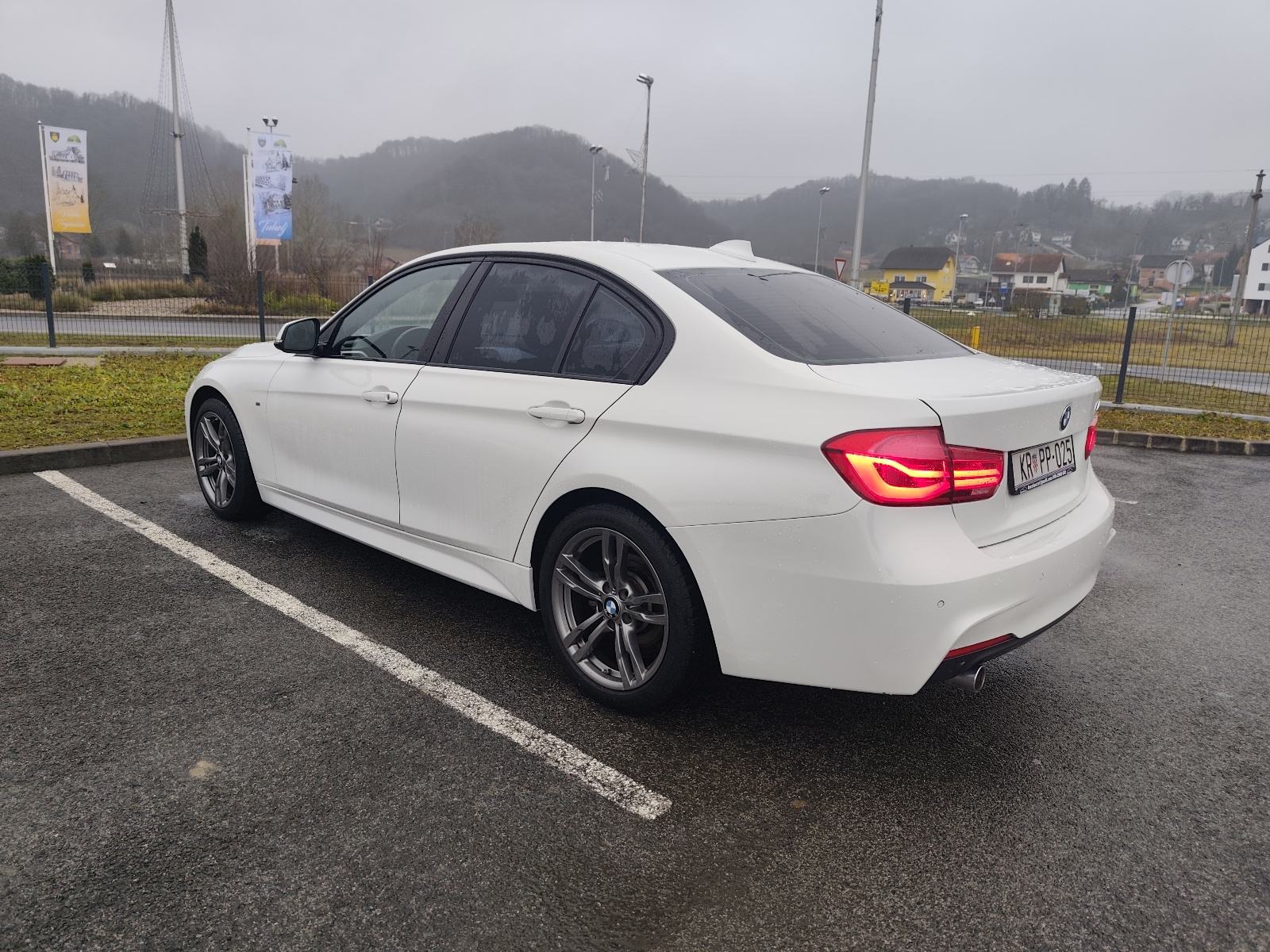 BMW serija 3 318d,150 KS,3xM SPORT PAKET,X DRIVE(4X4),MODEL 2018., fotografija 6