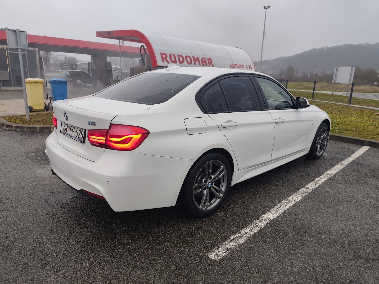BMW serija 3 318d,150 KS,3xM SPORT PAKET,X DRIVE(4X4),MODEL 2018., fotografija 5